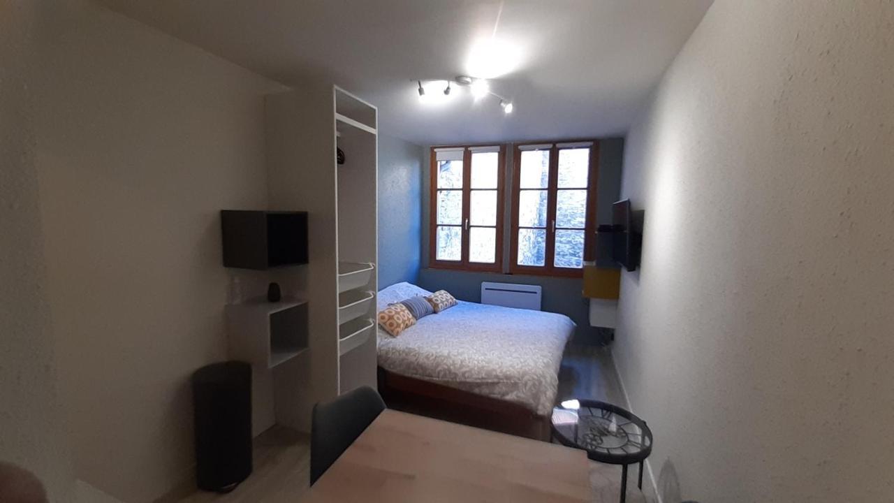 Studio 302 Au 15 Rue Battant A Besancon Exterior photo